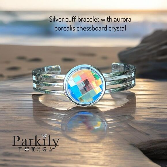 Handcrafted silver bracelet with AB Aurora borealis chessboard Swarovski crystal - Picture 1 of 4